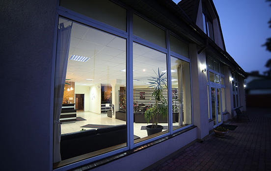 motel silver łódź elewacja frontowa fot. 2